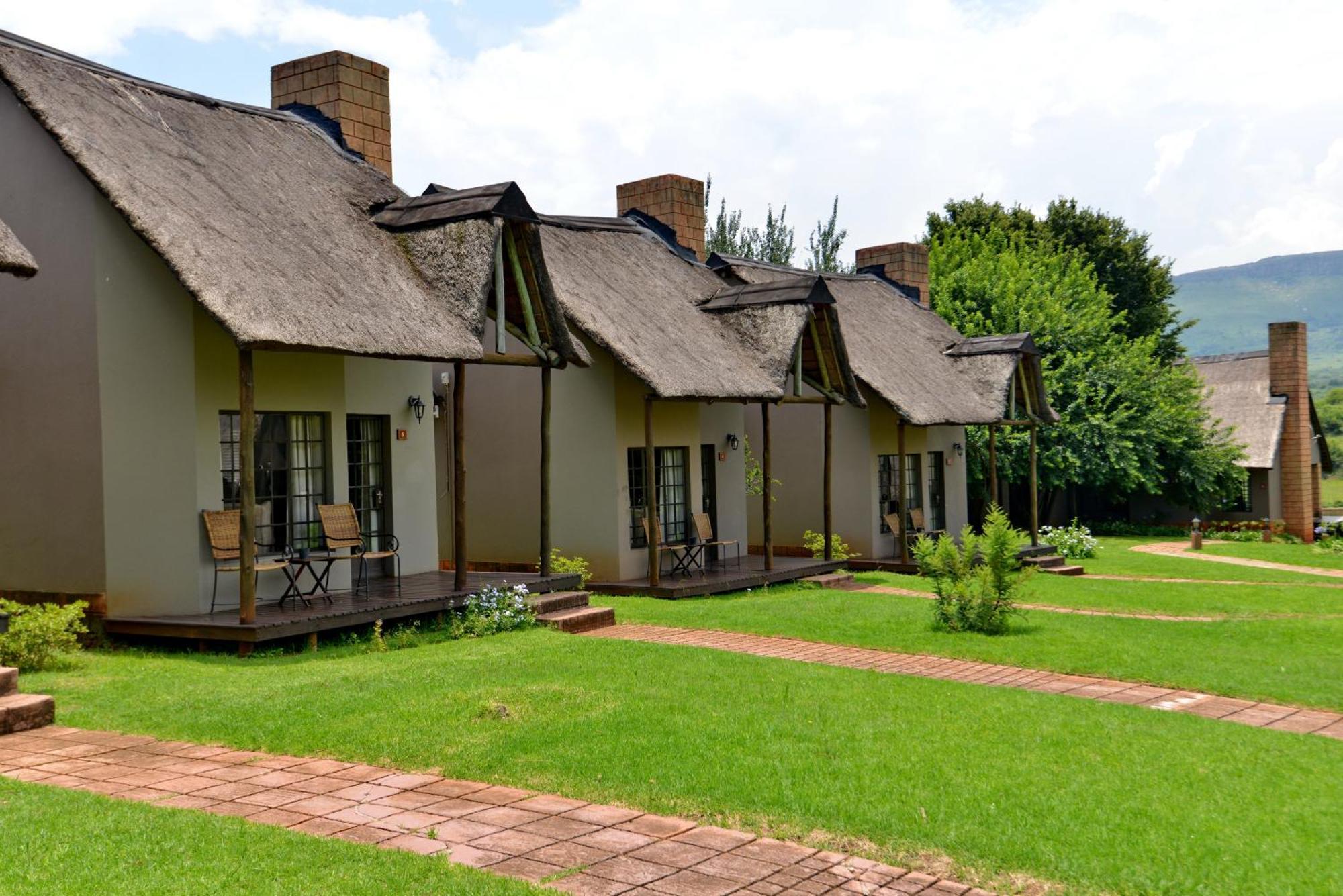 African Hills Safari Lodge & Spa Magaliesburg Esterno foto