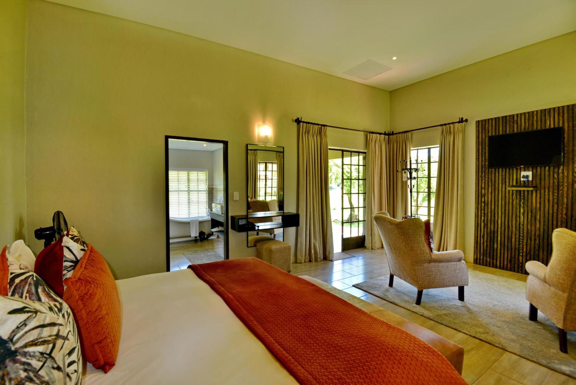African Hills Safari Lodge & Spa Magaliesburg Esterno foto