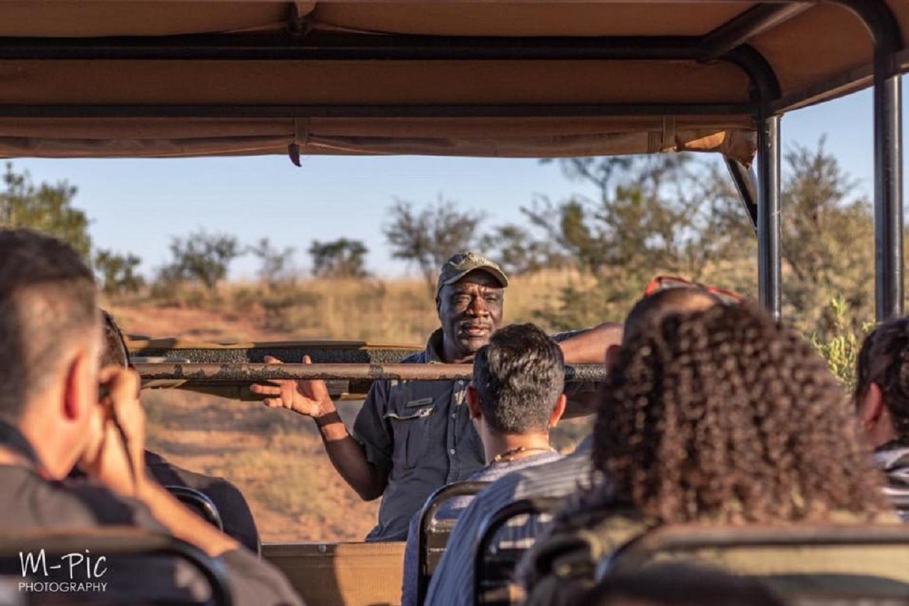 African Hills Safari Lodge & Spa Magaliesburg Esterno foto