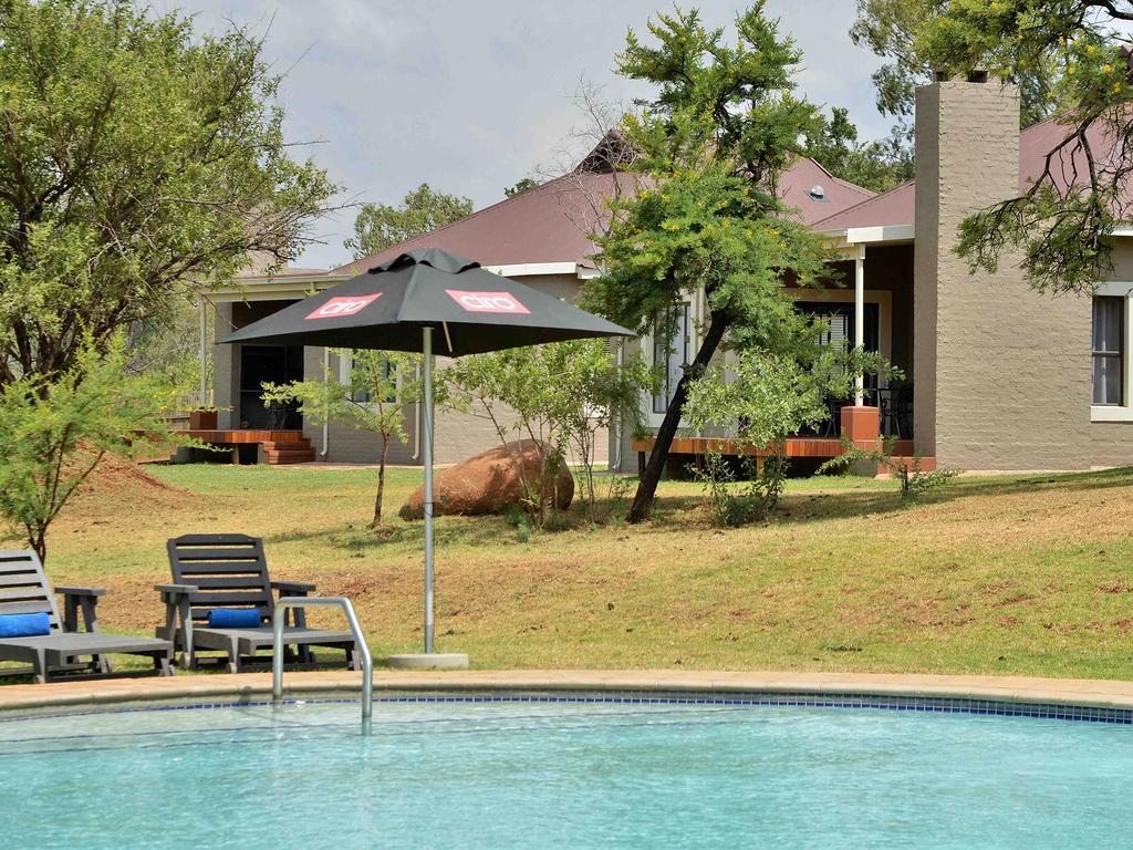 African Hills Safari Lodge & Spa Magaliesburg Esterno foto
