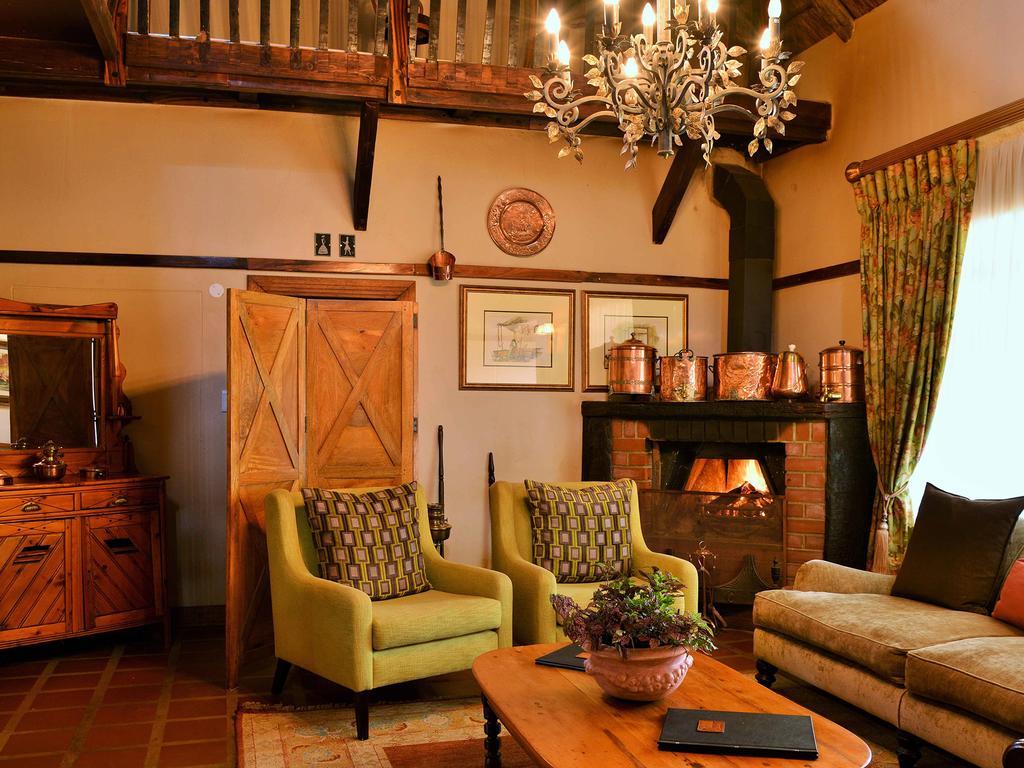 African Hills Safari Lodge & Spa Magaliesburg Esterno foto